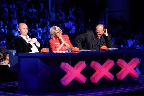 ASCOLTI TV/ ITALIA’S GOT TALENT (5,7 mln) supera alla seconda puntata BALLANDO CON LE STELLE (5,2 mln)