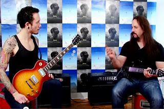 Dream Theater - Lezione di chitarra con John Petrucci e Matt Heafy (Trivium) (video)