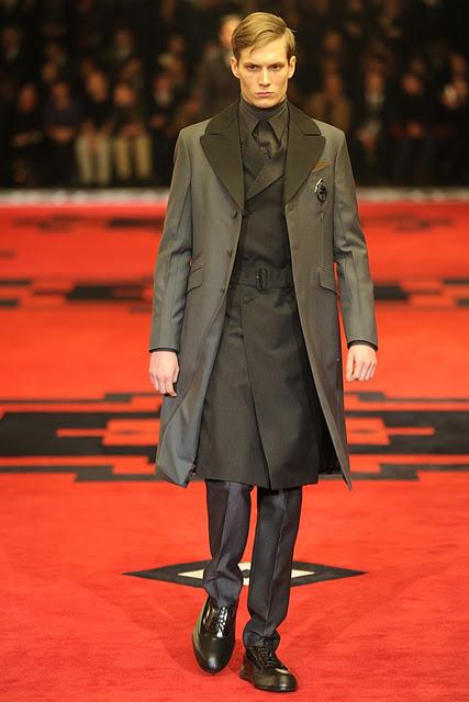 Milan Fashion Week FW12 - Prada . Comment and Favourite Looks