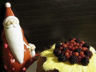 E' DENTRO A QUESTO CHE, CHE SBOCCIA IL MONDO INTERO - SEMIFREDDO DI PANDORO AI FRUTTI DI BOSCO CON MASCARPONE