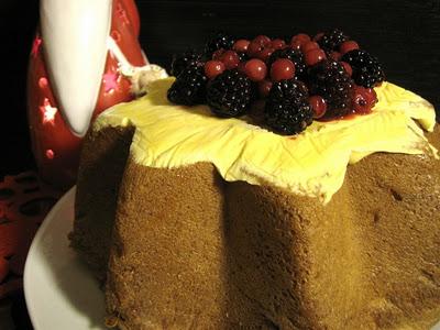 E' DENTRO A QUESTO CHE, CHE SBOCCIA IL MONDO INTERO - SEMIFREDDO DI PANDORO AI FRUTTI DI BOSCO CON MASCARPONE