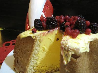 E' DENTRO A QUESTO CHE, CHE SBOCCIA IL MONDO INTERO - SEMIFREDDO DI PANDORO AI FRUTTI DI BOSCO CON MASCARPONE