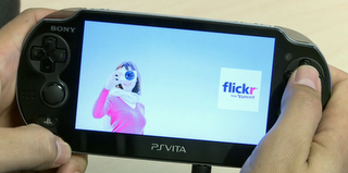 Playstation Vita : video gameplay dell'applicazione Flickr