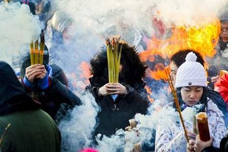 Oggi è Capodanno Cinese. E entrato lanno del Dragone | FOTO FESTEGGIAMENTI capodanno cinese 5 Oggi è Capodanno Cinese. E entrato lanno del Dragone | FOTO FESTEGGIAMENTI