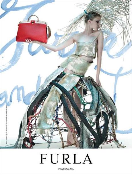 FURLA DONNA SS12 SP_PIPER Furla campagna pubblicitaria Primavera Estate 2012: “Furla and I”
