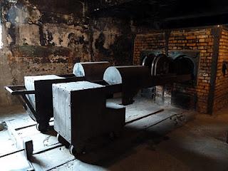 La giornata della memoria, la Shoah, Auschwitz e altri orrori La giornata della memoria, la Shoah, Auschwitz e altri orrori