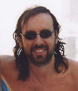 Oggi sono 45 anni che il mondo mi sopporta… :D Oggi sono 45 anni che il mondo mi sopporta… :D