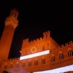 Siena Palazzo Comunale a Natale