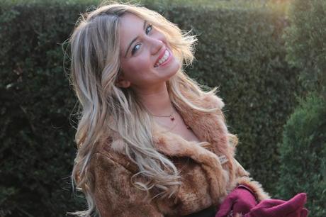 Beige and Burgundy ! Beige and Burgundy !