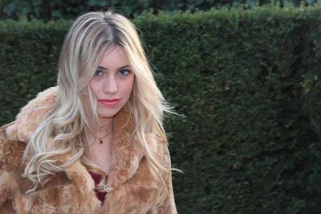 Beige and Burgundy ! Beige and Burgundy !