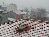 Neve sui tetti