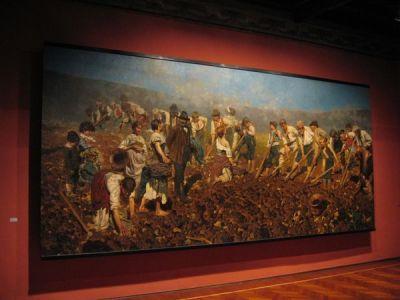Il  Museo del Paesaggio possiede un tesoro di inestimabile valore: una collezione di oltre sessantamila santini.