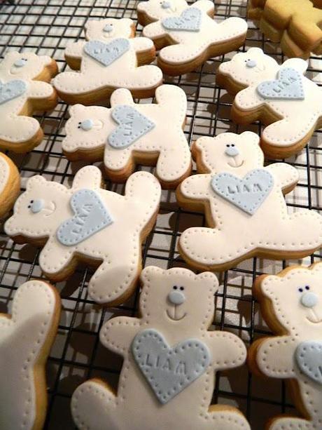 I biscotti decorati per Liam : benvenuto piccolino! I biscotti decorati per Liam : benvenuto piccolino!
