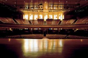 Nashville: addio al vecchio palco del Ryman Auditorium dopo 61 anni