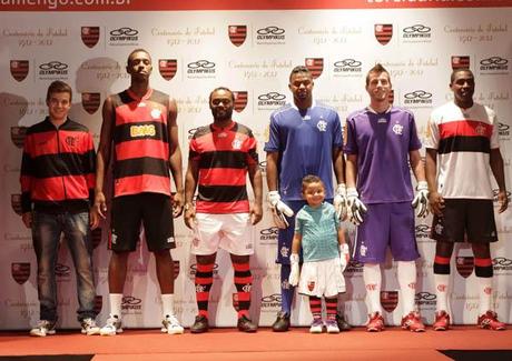 Calcio, Brasile: Flamengo lancia le nuove divise Olympikus ispirate al centenario del club di Rio