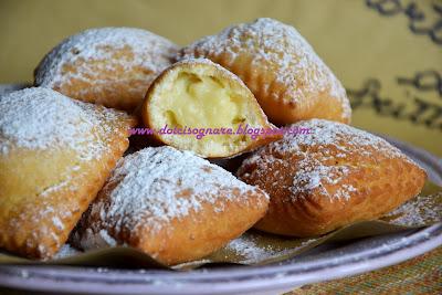 Tortelli dolci fritti