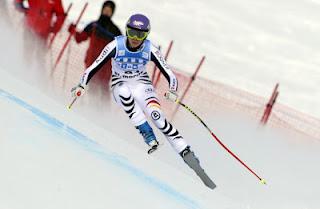 Sci Alpino: Maria Riesch vince la discesa di Sochi, Lindsey Vonn esulta in Coppa del Mondo