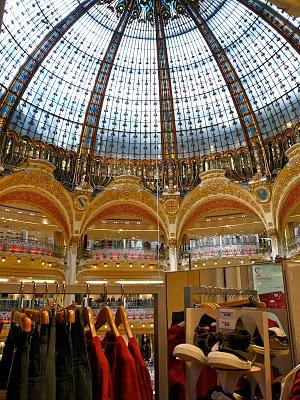 Vacanze… Paris, giusto il tempo di fare un salto aux Galleries La Fayette e il pieno di film, poi Marocco per scoprire Agadir, Marrakech, Essaouira...