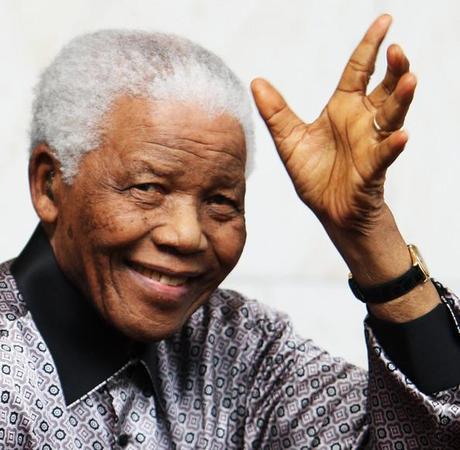 Ansia per Nelson Mandela ricoverato in ospedale