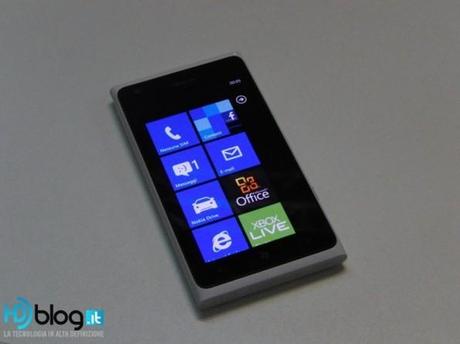 Nokia: ecco Lumia 900 versione europea!