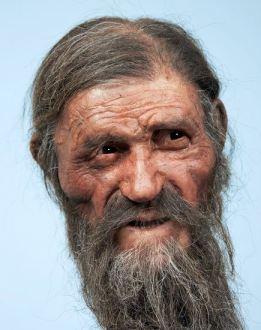Povera mummia Ötzi: discende dai sardi (dei quali è avo) ma è tirolese (e un pochino corso).