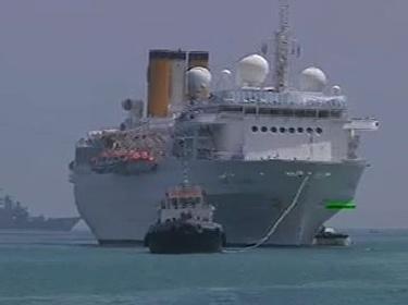 La Costa Allegra arrivata nel porto di Mahé. Oltre 300 passeggeri resteranno in vacanza alle Seychelles (in albergo)