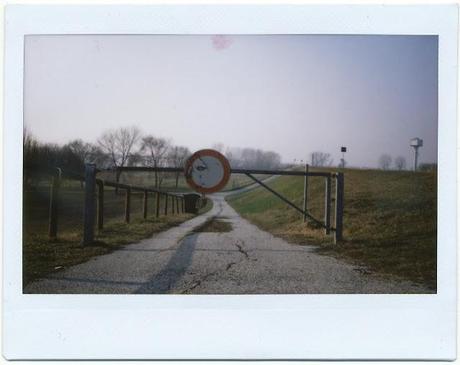 Instant Cameras Week Project - Venerdì: LA STRADA Instant Cameras Week Project - Venerdì: LA STRADA