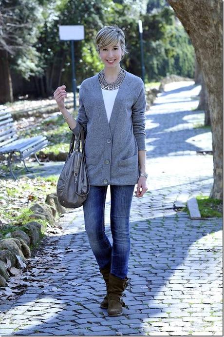 6-jimmy choo-cardigan grigio