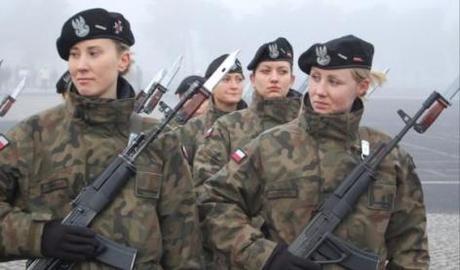 POLONIA: Varsavia processa otto soldati accusati di crimini di guerra in Afghanistan