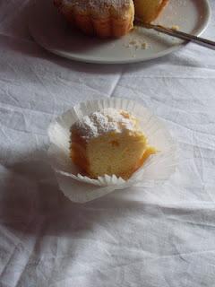 gluten free:ciambella soffice burro e miele gluten free:ciambella soffice burro e miele