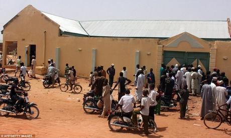 L’italiano Lamolinara e l’altro ostaggio inglese uccisi dai rapitori nel bagno della casa di Sokoto assaltata dalle forze speciali