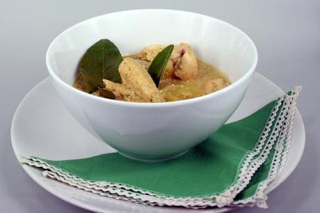 THAI GREEN CURRY (WITH CHICKEN)