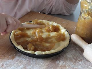 Nuove lezioni da una grande piccola pasticcera... Nuove lezioni da una grande piccola pasticcera...