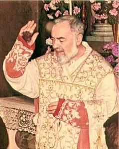 «Padre Pio fu perseguitato»…e se Caparezza fosse “ancora nel tunnel”?