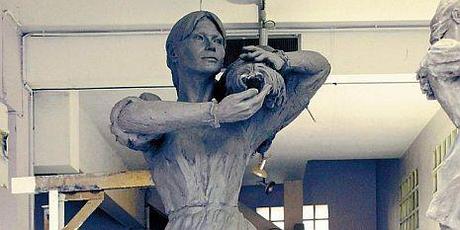 Carla Bruni e la statua della discordia