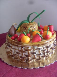 torta cesto di frutta