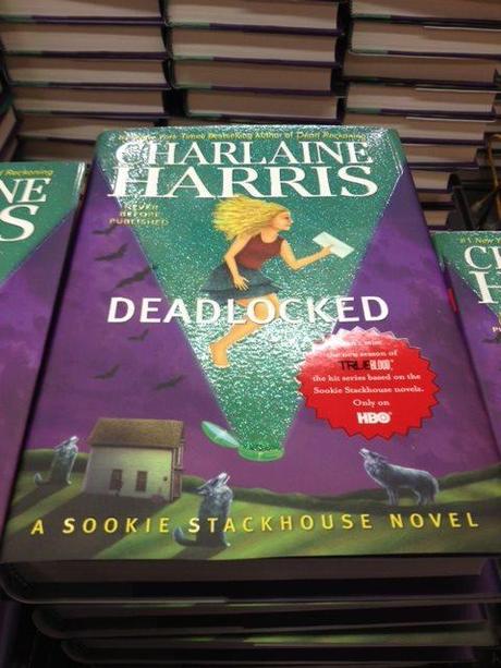 Charlaine Harris: Epico ‘stock signing’ per DEADLOCKED! Charlaine Harris: Epico ‘stock signing’ per DEADLOCKED!