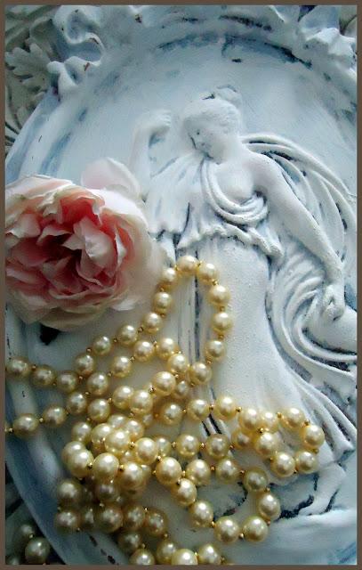 Voglia di primavera, voglia di fuga dalla realtà Voglia di primavera, voglia di fuga dalla realtà