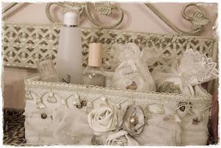 shabby chic style: per accessori di bellezza e di gioielli