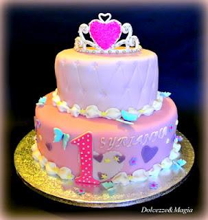 Tiara Cake