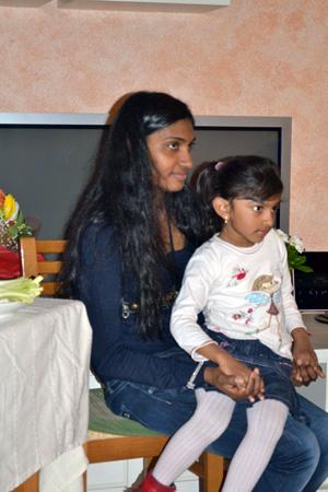 Angelin con Gheeta Wadai – frittelline indiane (compleanno)