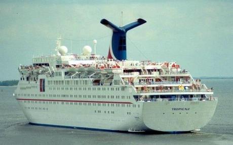 Tropicale, Pacific Star, Ocean Dream ed ora Peace Boat: tanti nomi per un’unica nave.