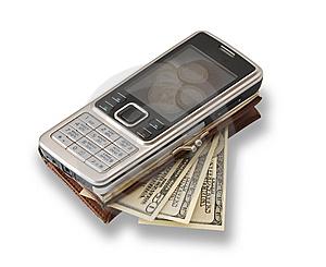 Electronics Wallet/ Vodafone e VISA: accordo globale per i pagamenti mobile