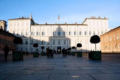 Ombra su Palazzo Reale