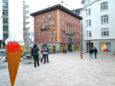 St Moritz, i suoi laghi, il suo centro e... pizzoccheri strepitosi nel Crotto Refrigerio di Chiavenna: