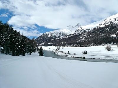 St Moritz, i suoi laghi, il suo centro e... pizzoccheri strepitosi nel Crotto Refrigerio di Chiavenna: