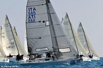 Vela - Volvo Cup Melges 24, ITA-585 si veste di Quantum