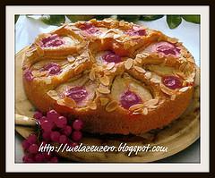 Torta di mandorle con pere