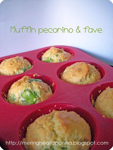 Muffin salati fave e pecorino