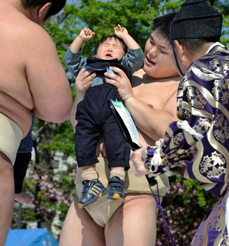 Il gigante e i bambini: piangere fa bene